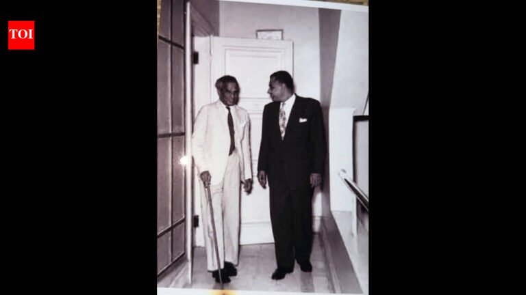 ‘An admirable success’: Congress reflects on ‘Suez crisis’ amid Strait of Hormuz blockade, VK Krishna Menon revisits it