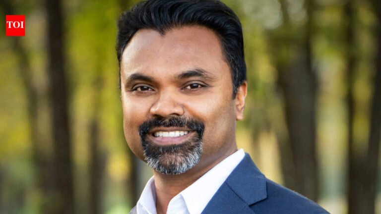 ‘Are you afraid of deportation’: Two Indian-origin men clash on social media over H-1B issue. One of them is the chairman of the Texas Republican Party