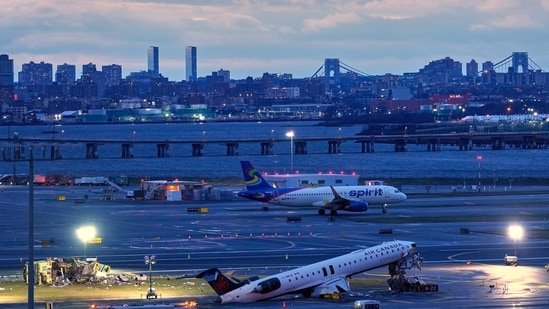 Could the LaGuardia plane crash have caused more serious casualties? Expert explains how ‘sheer luck’ saves most travelers