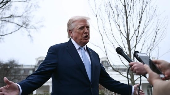 Does the CNN poll give Trump 100%? Fact-checking US Presidential Approval Ratings on Iran War and Troop Deployments