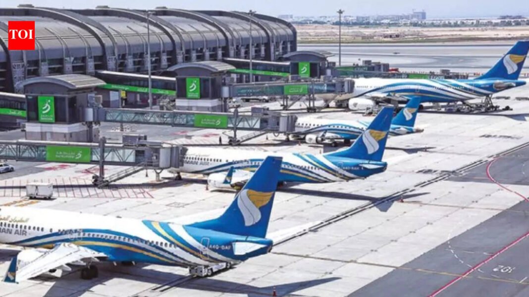 Dubai, Doha travel reminder: Due to airspace disruption caused by the war between Iran and the United States and Israel, Oman Air has canceled flights to 9 cities until March 31