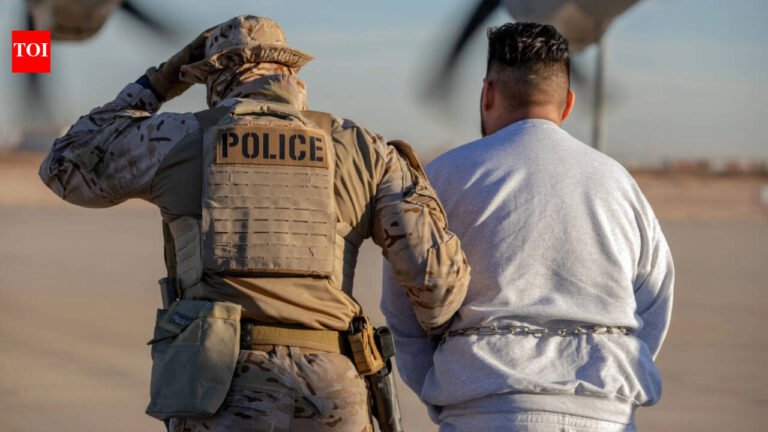 Florida man loses U.S. citizenship in $3.8M Covid-19 relief fraud scheme; could face deportation