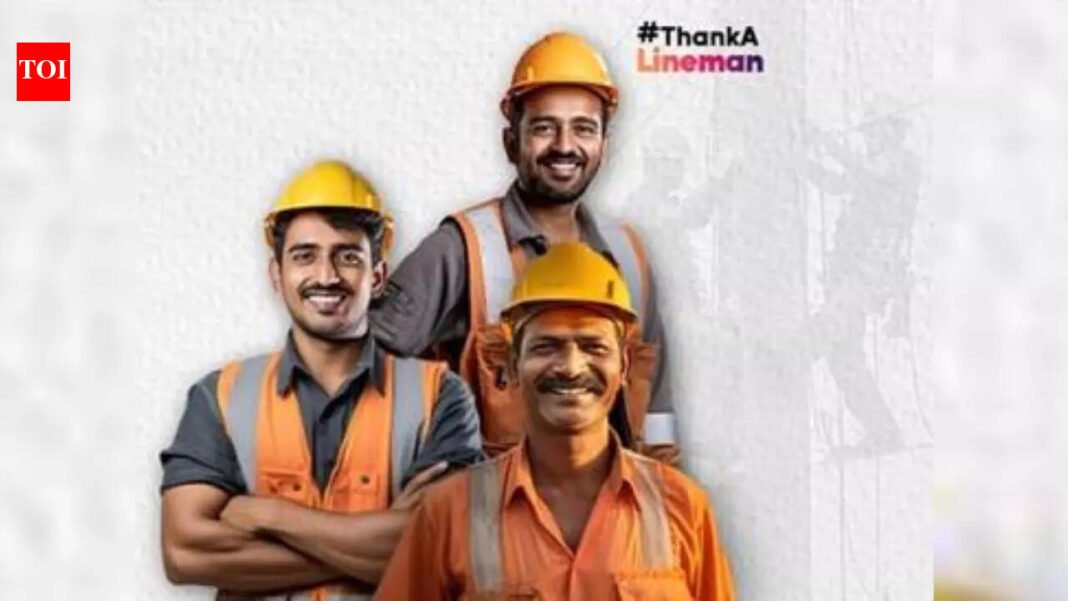 Government emphasizes strengthening safety culture in power sector at Lineman Diwas