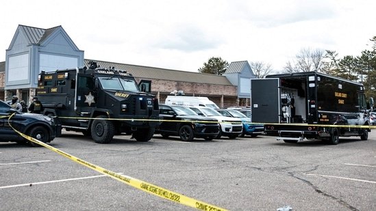 Israel temple shooting: First details emerge about suspect after explosives-laden car crashes into Michigan synagogue