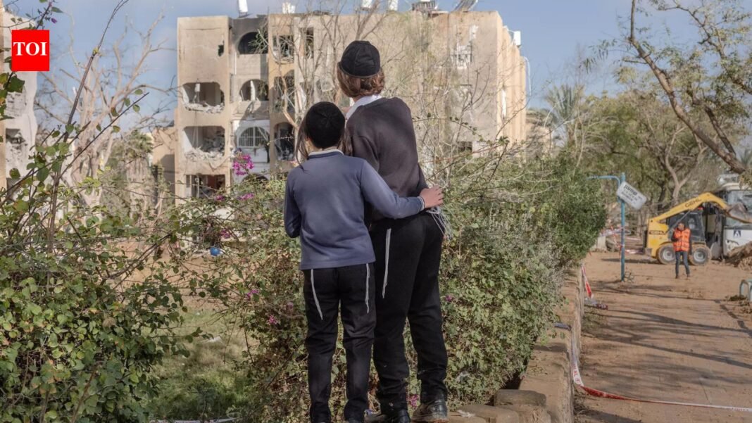 Israel's missile defense system under scrutiny after Iran attacks nuclear weapons research facility

