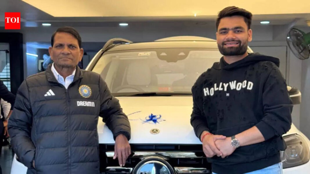 ‘Kash aap mere paas hote’: Rinku pays tribute to father after T20 WC victory