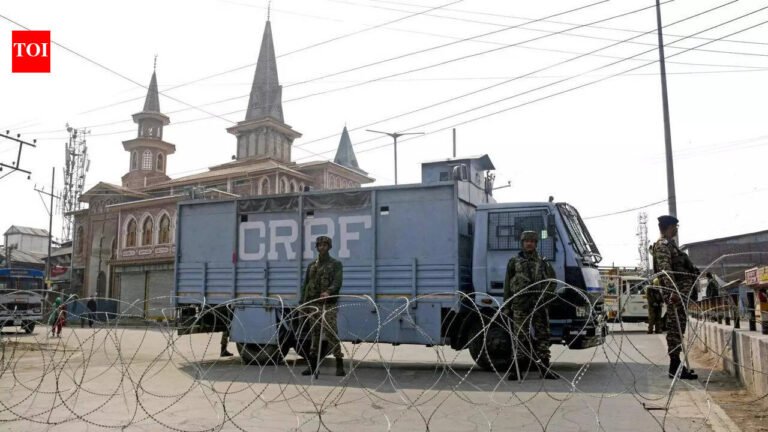 Kashmiri Netas meet Iranian envoy, condemn Khamenei’s killing