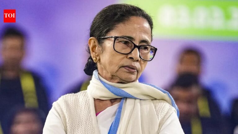 Mamata Banerjee tagged ‘Proof of who showed respect’