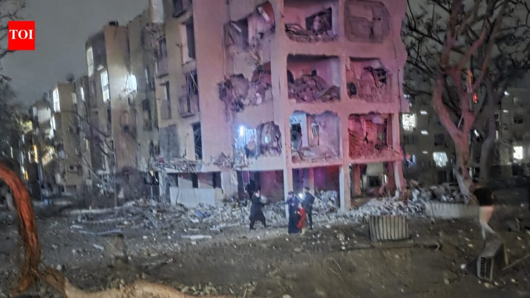 More than 100 people injured in Iranian missile attack on Israel; Netanyahu called it a “difficult night to fight for the future”