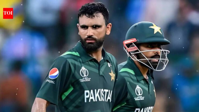 PCB to investigate Babar Azam, Fakhar Zaman after T20 World Cup exit