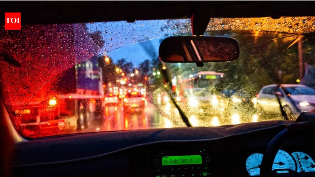 Rainy day driving fines in the UAE: 7 penalties that UAE drivers need to be aware of