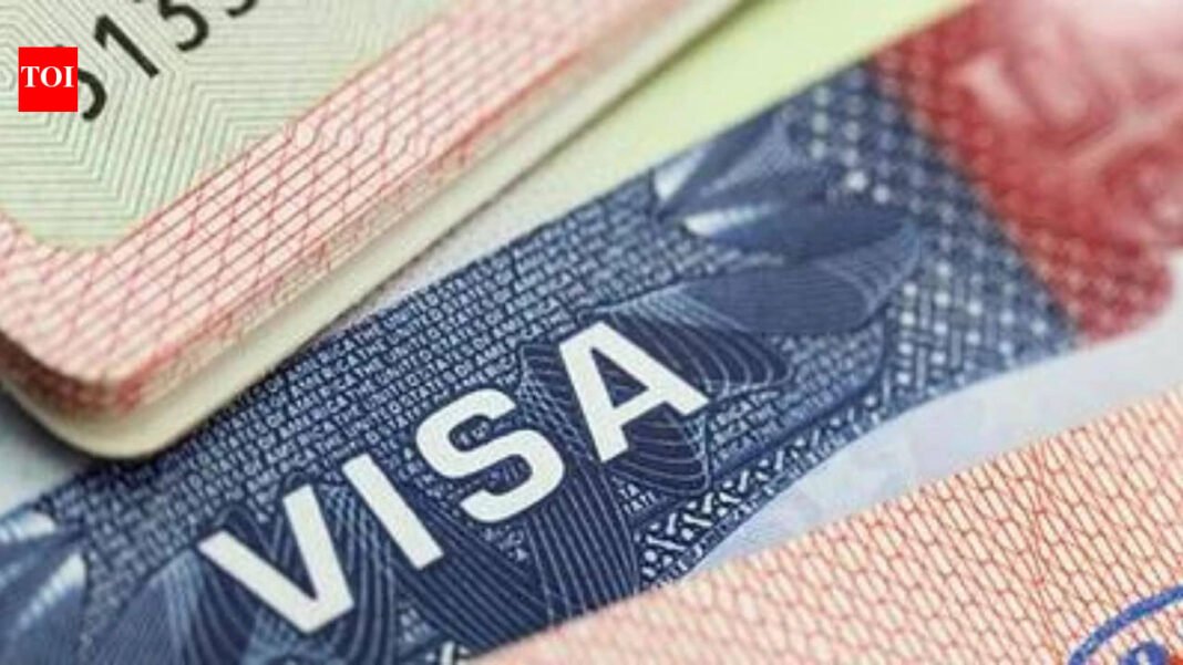 U.S. requires visa recipients from 12 other countries to post $15,000 deposit

