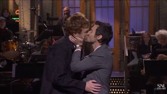 What is Queerbaiting? Harry Styles responds to ‘SNL’ accusations, kisses Ben Marshall | Watch Video