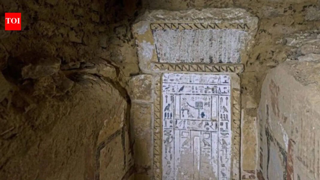 4,300-year-old gold-covered mummy discovered in deep well in Egypt stuns archaeologists World News

