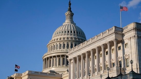 Democrats’ ad plan shows party is on offense