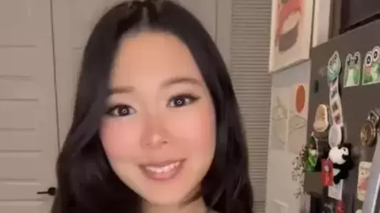 ExtraEmily’s viewbot controversy explained: Streamer slammed for live broadcast mishap