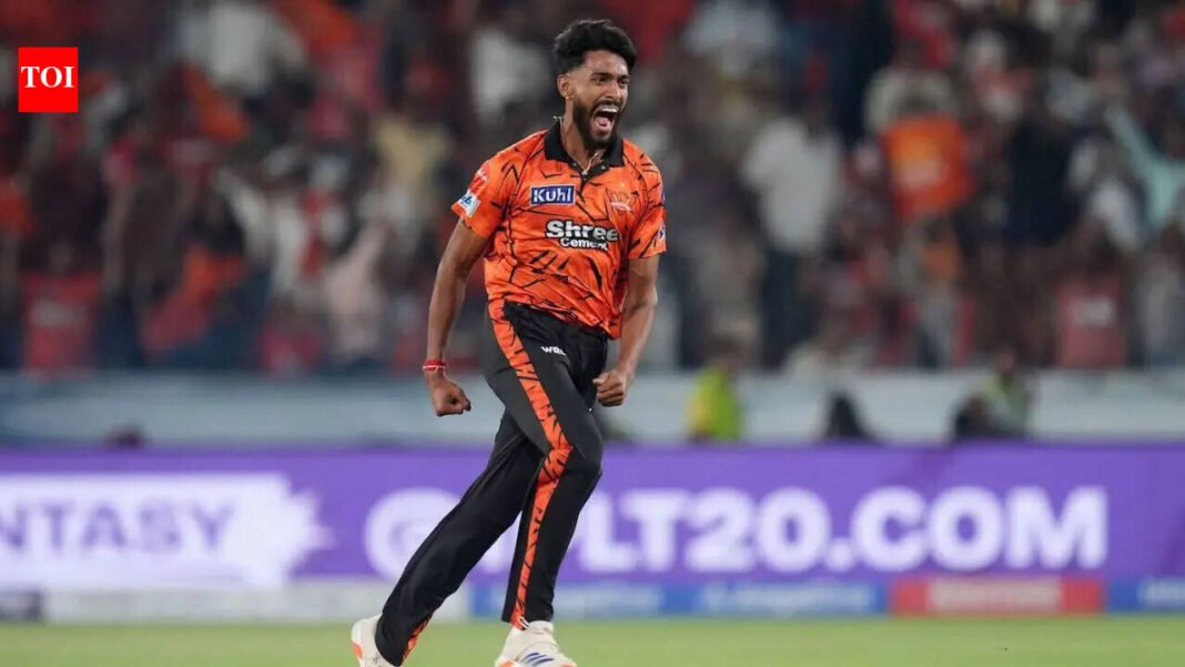 ‘I wrote this somewhere…’: Hinge reveals his performance notes