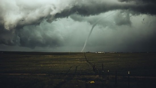 Iowa tornado video: Iowa City sirens blaring, tornado in West Liberty; WATCH