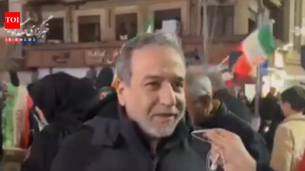 Iran’s Supreme Leader Pezeshkian and Araghchi “smiled, socialized, and took selfies” World News