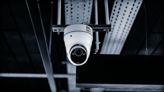 Security cameras under Rs 10,000: Top pick for monitoring your home, shop and office