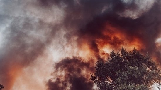 Texas oil rig explosion: Five massive explosions, fires and more in Nacogdoches County near Etoile; video emerges