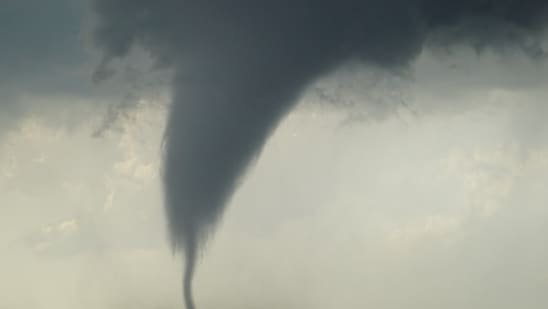 Tornado touches down near Milwaukee Mitchell International Airport? Severe weather warning sounds in Wisconsin