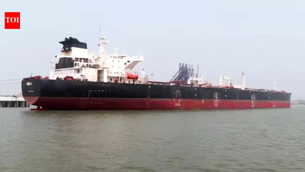 What caused an Iranian oil tanker bound for India to be rerouted to China