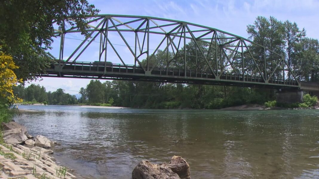 A Washington woman's rescue after nearly drowning in Skykomish is a warning

