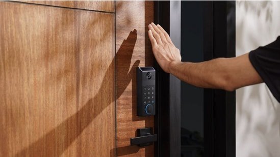 Building a smarter home? Start with these reliable smart door locks with fingerprint, Wi-Fi, and camera capabilities