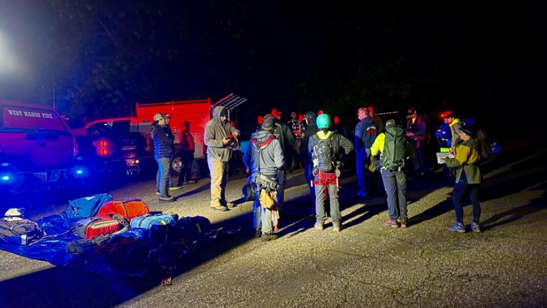 Coast Guard rescues two fishermen trapped in Skokomish River