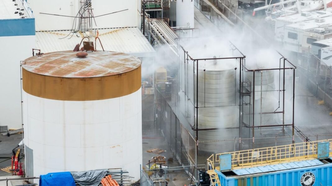 Damaged chemical tanks in California still pose risk of explosion. This is the latest response.

