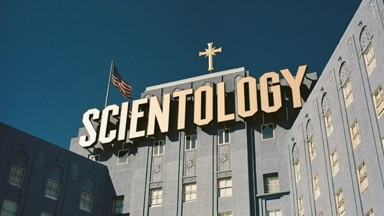 Dwarfs ‘raid’ Scientology headquarters in Los Angeles looking for Tom Cruise? Viral video sparks reaction; ‘People can’t be recruited into cults’