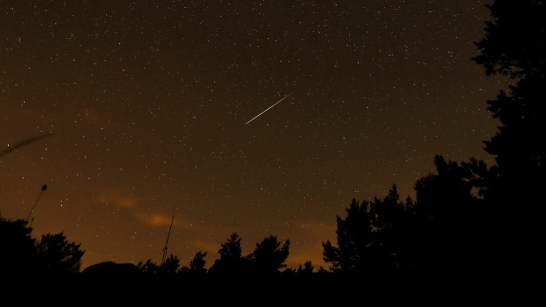 Experts say mysterious explosion that rocked New England was a 3-foot-tall meteor

