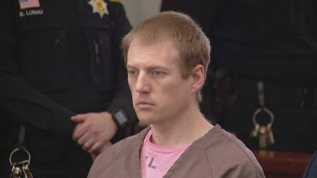 Family sues Peninsula School District after teacher convicted of child molestation