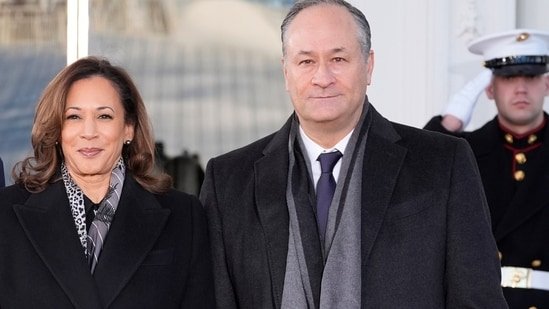 Kamala Harris and husband Doug Emhoff don’t live together? Former vice president embraces new life of “reclusion” after affair