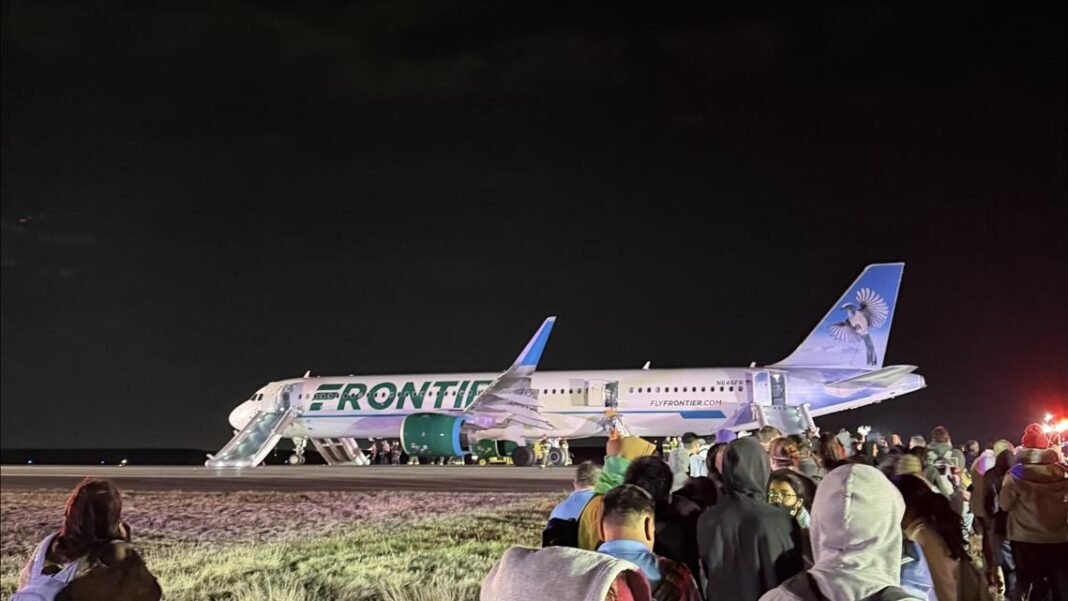 Man killed by plane on Denver airport runway, border flight evacuated