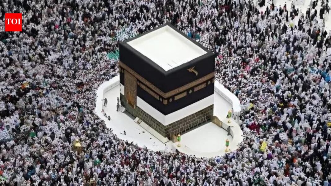 UK urges pilgrims to leave Saudi Arabia before visas expire, warning overstays could result in huge fines World News