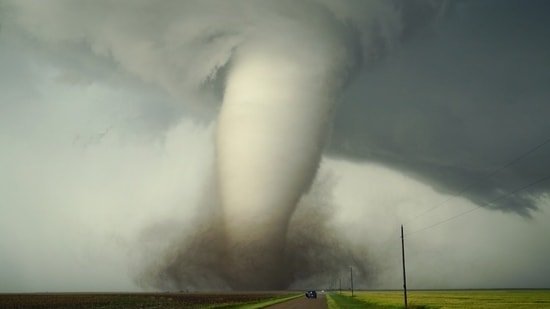 Will there be a tornado in the Chicago area today? Illinois under NWS alert until evening