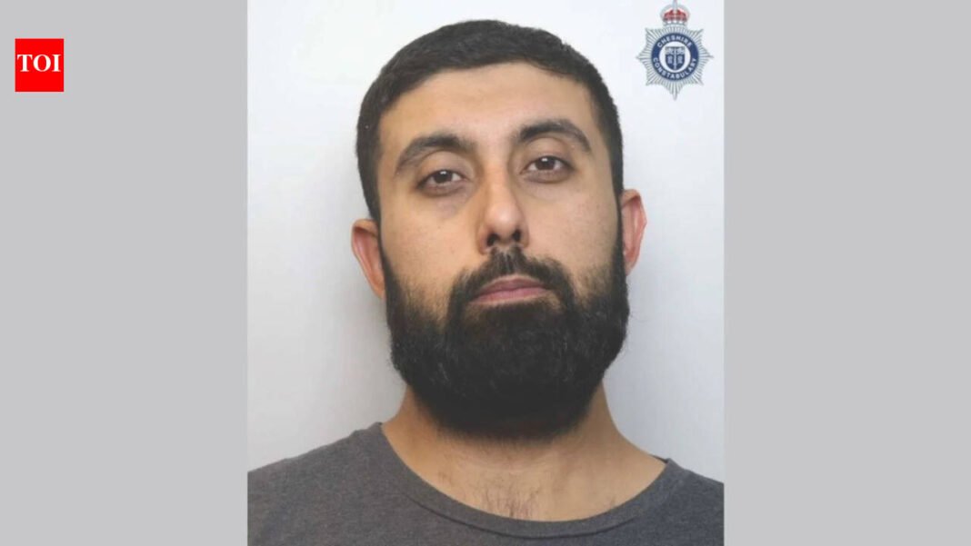 After being rejected, British man creates fake Tinder profile in ex's name to lure men with claims of 'rape fantasy'

