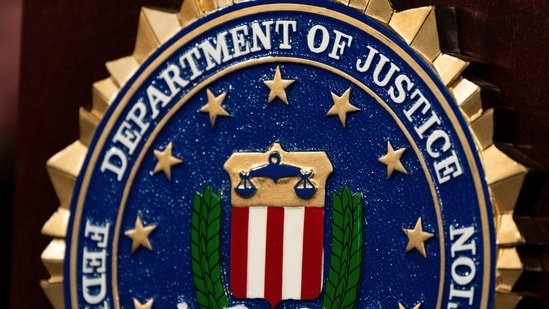 American journalist admits to acting as illegal agent for China and considers himself “middleman”