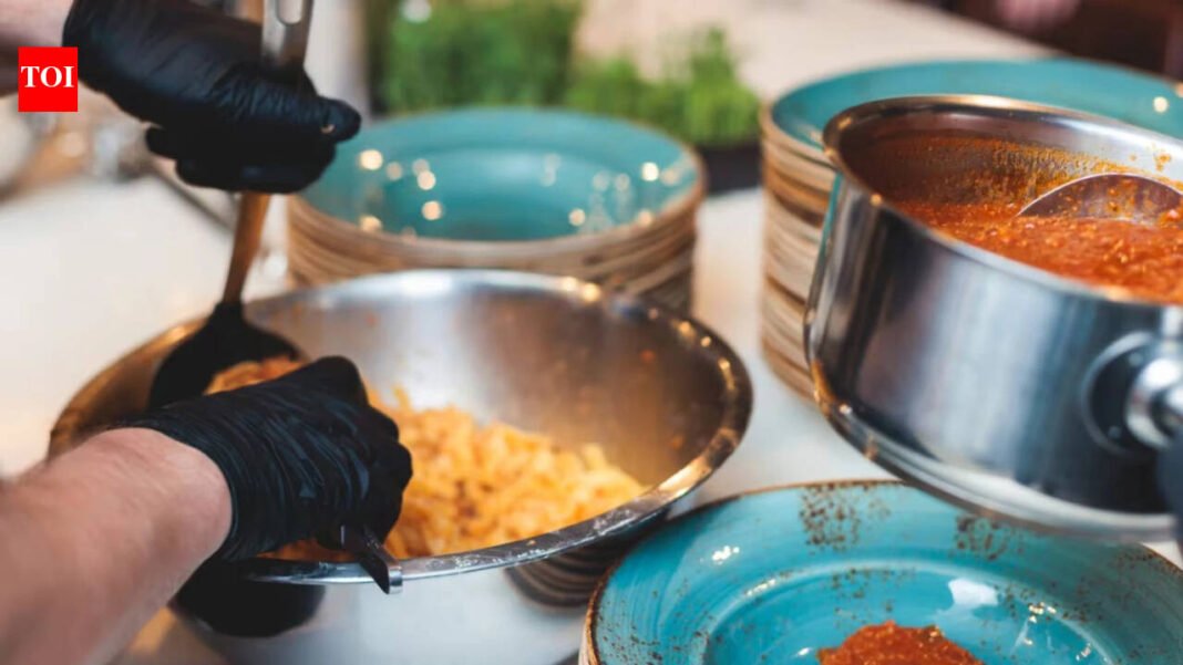 Auckland Indian restaurant owner ordered to pay $400,000 for exploiting workers, forcing them to work 90 hours a week


