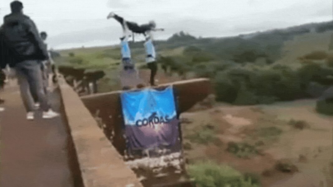 Brazilian bungee jumping: ‘I spoke to her’: Brazilian woman thrown 130ft while bungee jumping without safety rope as nurse tries to save her