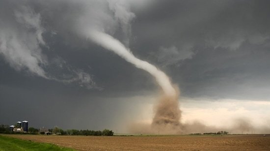 Charleston, IL tornado: Wedge tornado moves east, first details of damage; check path, video