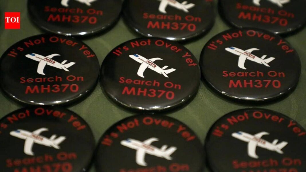 MH370 Malaysia: 'Close next of kin': Malaysia extends MH370 search for another year

