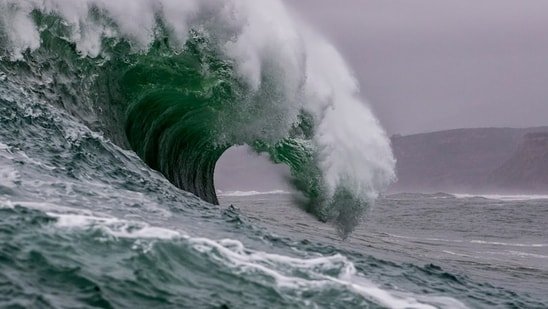 Major earthquakes in Venezuela, Japan: Are U.S. coasts under tsunami warning?