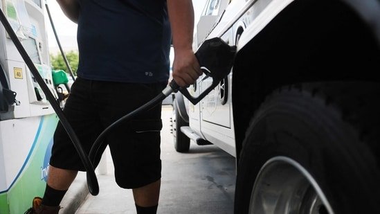 Oil Prices Today: Brent falls to $73 as Trump orders Justice Department to investigate oil companies over natural gas prices