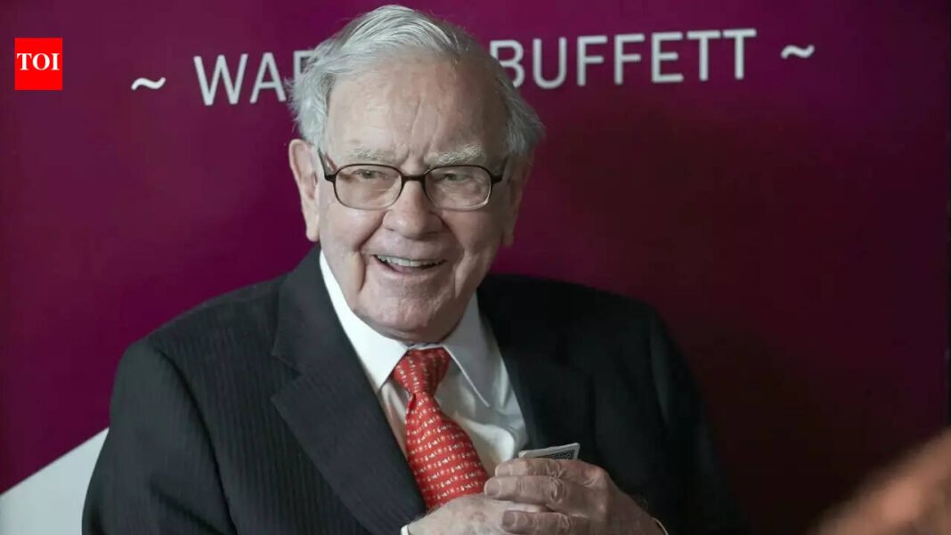 Outperforming Millions: 10 Essential Life Lessons Warren Buffett Thinks Everyone Should Follow