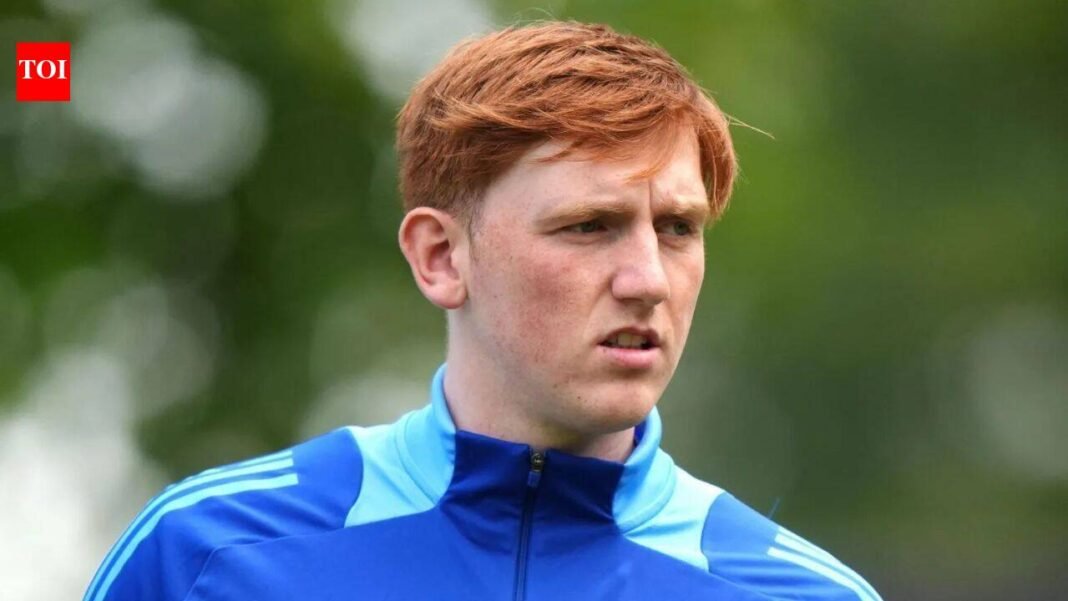 'Pathetic whiny Karen behaviour': Angry Ginge faces backlash after encountering alleged racist at England vs Ghana FIFA World Cup match

