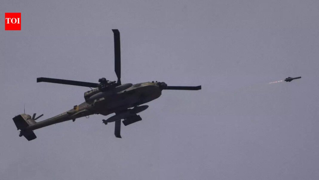 Strait of Hormuz: US Apache helicopter gunship crashes near Strait of Hormuz: report