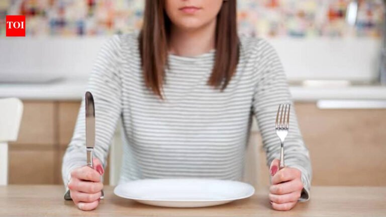Today’s Italian Proverb: “It’s easy to preach fasting when you’re full.” A lesson on empathy, privilege, and why it’s easiest to give advice from a position of comfort